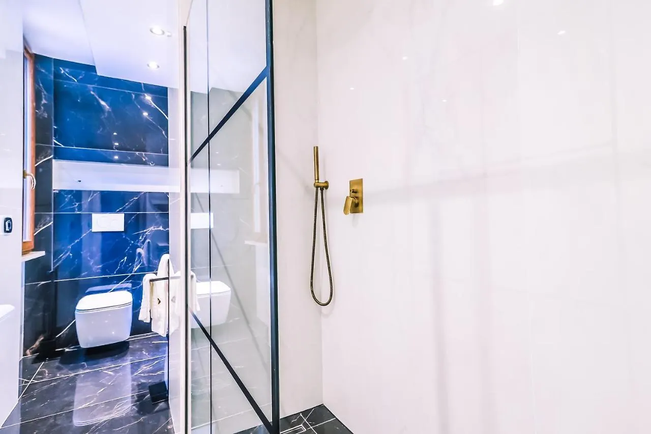 Marmur Luxury Room Lecce Italy