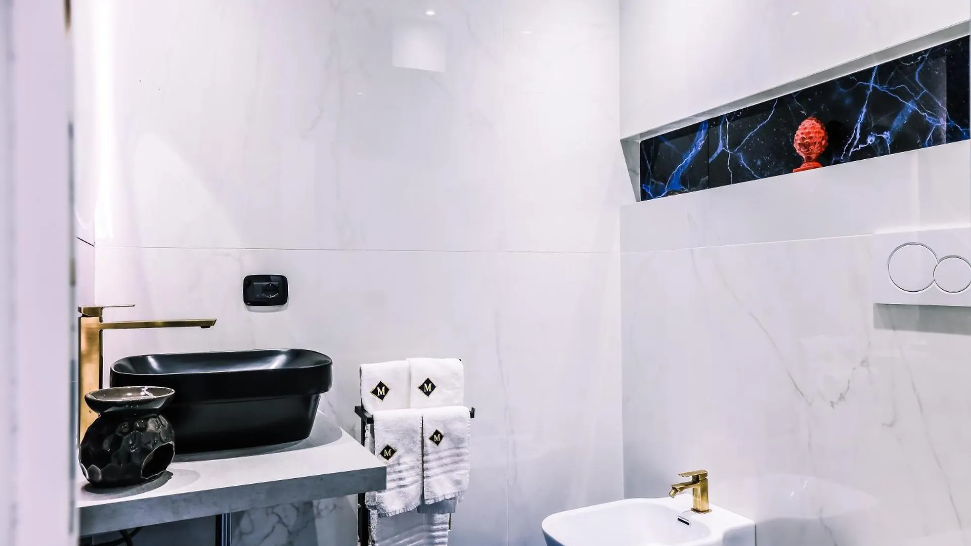Marmur Luxury Room Lecce Italy